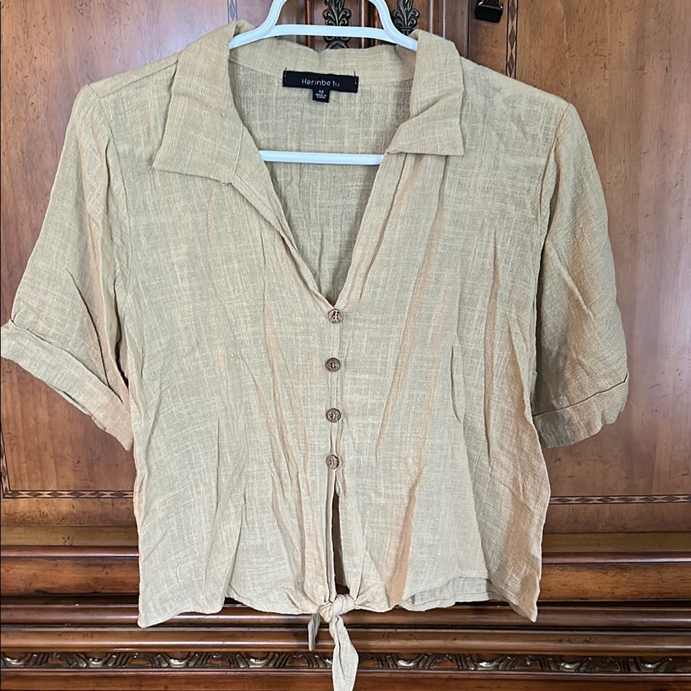 Heritage Women's Casual Button-Down Shirt in Beige